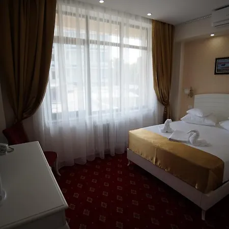 Hotel Msr Port 4*