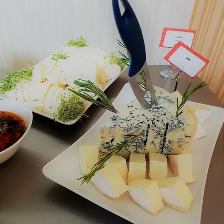 Msr Port Hotel