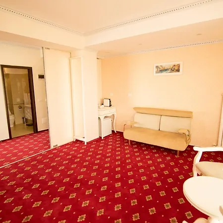 Msr Port Hotel 4*